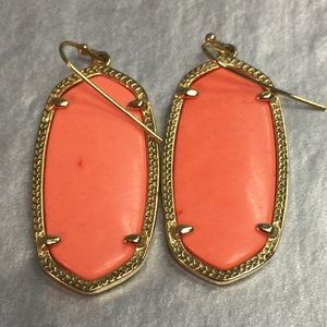 Kendra Scott Jewelry - Kendra Scott Coral Elle Earrings Kendra Scott Jewelry - Kendra Scott Coral Elle Earrings